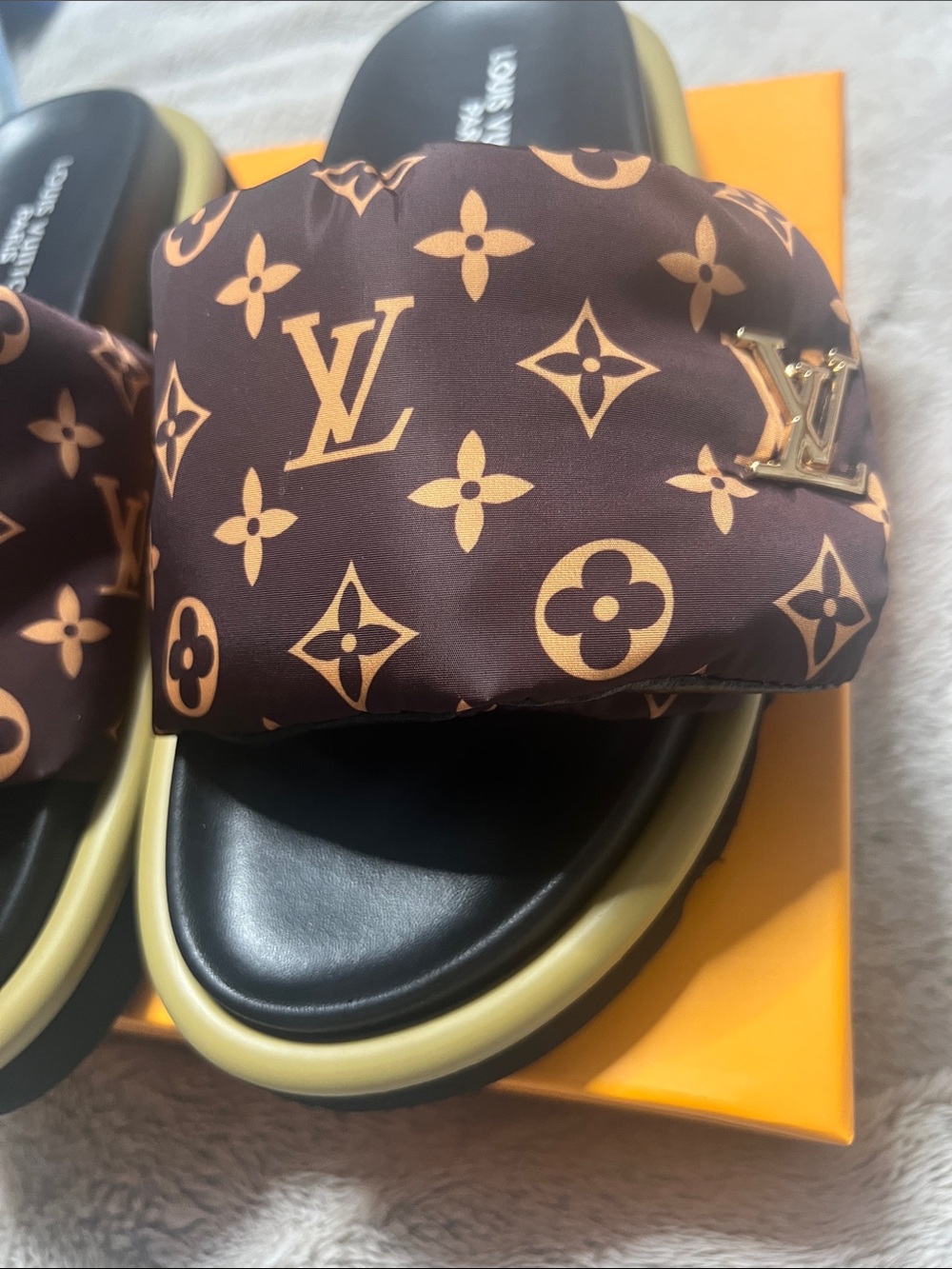 Brown Monogram Slide Sandals with Gold LV Accent size 35 - Picture 3 of 5